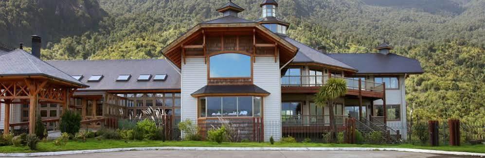 Hotel Loberias Del Sur Puerto Chacabuco Exterior foto